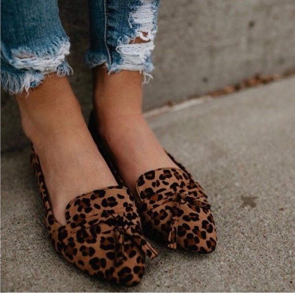 HPx2✨ Leopard tassel loafer •FIRM UNLESS BUNDLED• - Picture 4 of 7